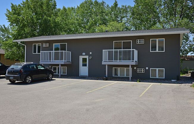 4-Plex Apartment on North Hill! 1515 12th St. NW!