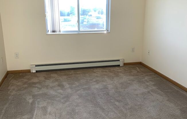 2 beds, 1 bath, 1,000 sqft, $925, Unit 314
