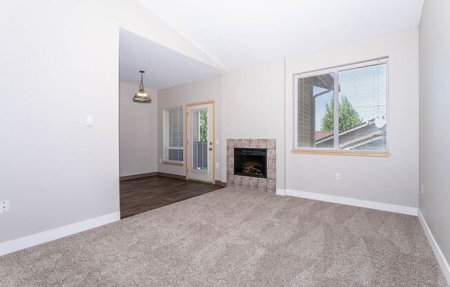 1 bed, 1 bath, 728 sqft, $1,675, Unit D304