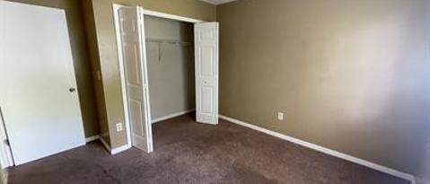 7352 E BANK DR