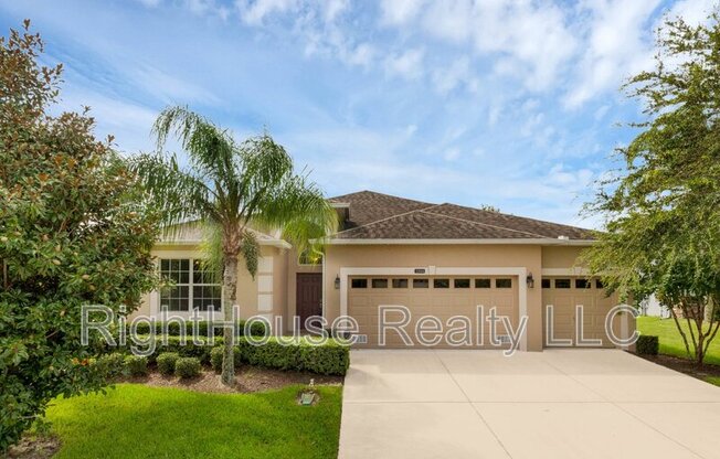 5244 ROYCE DR
