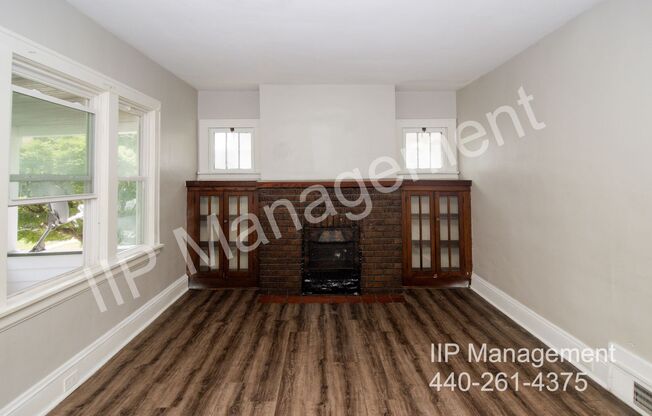 3204 W 92 ST