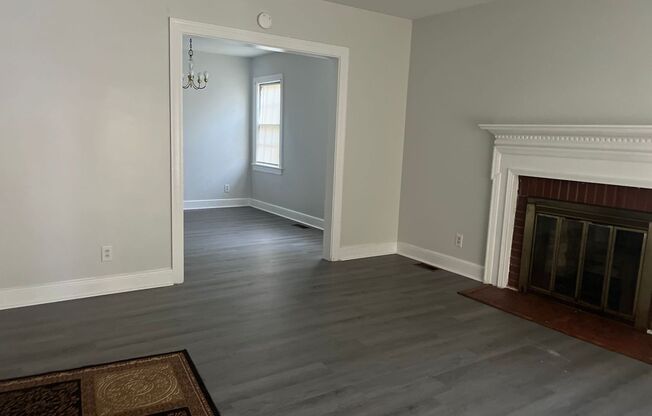 3 beds, 1 bath, $1,200