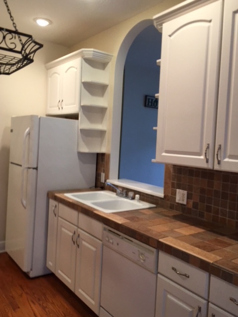 2 beds, 3 baths, $2,250