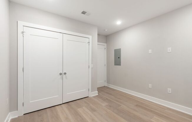 2 beds, 2 baths, $1,750, Unit 100
