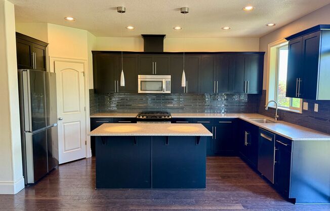 Custom Built Home-Bethany Village Delight
