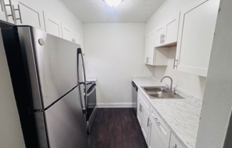 3890 E PONCE DE LEON AVE