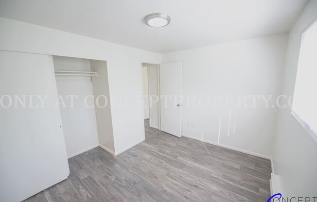 2 beds, 1 bath, 840 sqft, $1,100, Unit 16