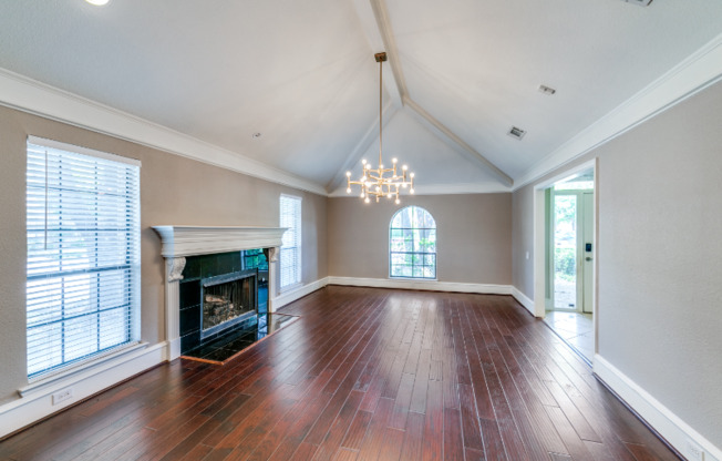 6116 SOUTHERN KNL DR