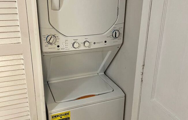 1 bed, 1 bath, 700 sqft, $1,799, Unit 117