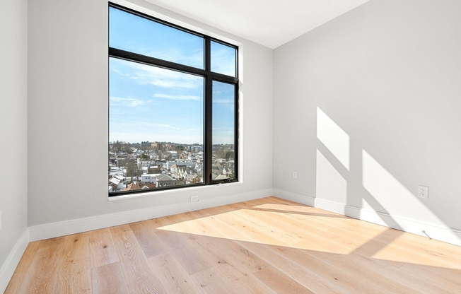 2 beds, 2 baths, 902 sqft, $4,500, Unit 710