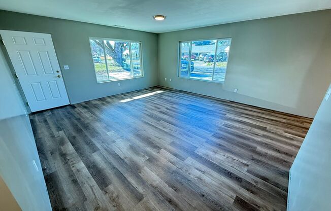 1401 S 4th Ave