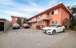 922 Carlson Blvd