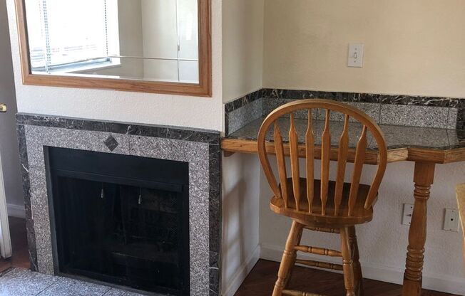 Studio, 1 bath, 250 sqft, $1,245, Unit 212