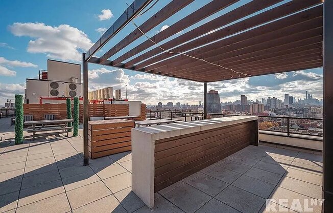 1 bed, 1 bath, $3,100, Unit 1608