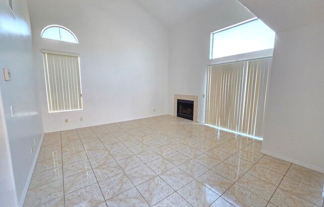 2 Story House for rent 1192 Pleasant Brook