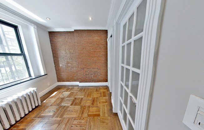 219 E 23rd Street
