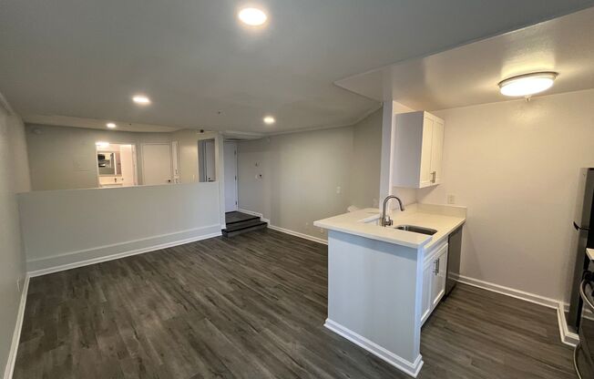 1 bed, 1 bath, 800 sqft, $2,198, Unit 110