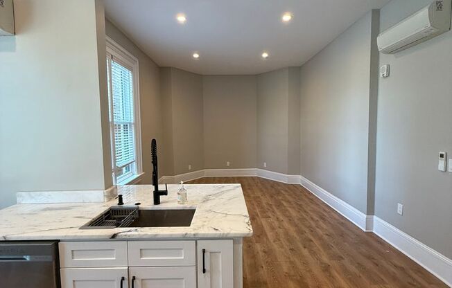 1 bed, 1 bath, 800 sqft, $1,500, Unit 104