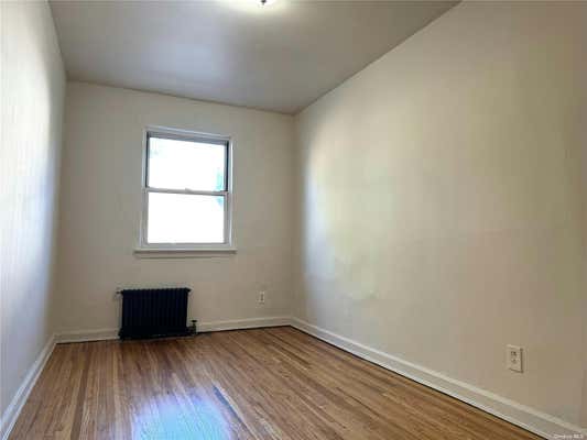 2 beds, 1 bath, 950 sqft, $2,500, Unit 1F