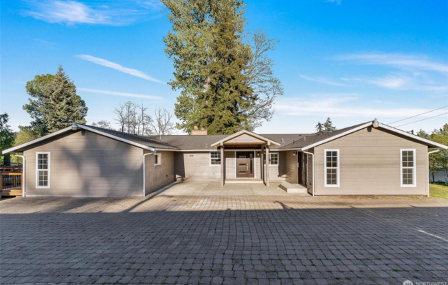 23720 LOCUST WAY