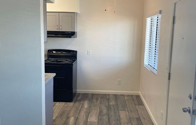 1 bed, 1 bath, 444 sqft, $899, Unit 209