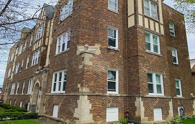Lockwood Apartments