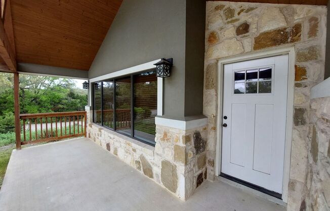 North of Canyon Lake~Comal County~Country Retreat!