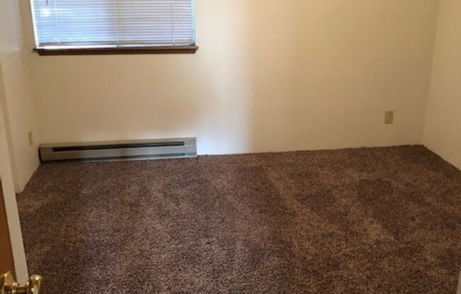 2 beds, 1.5 baths, 900 sqft, $1,600, Unit A204