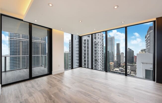 3 beds, 3 baths, $9,495, Unit # 3905