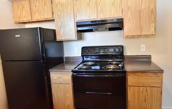 Studio, 1 bath, 535 sqft, $750, Unit 107