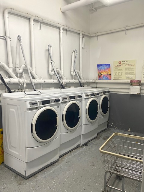 Studio, 1 bath, $3,750, Unit 4D