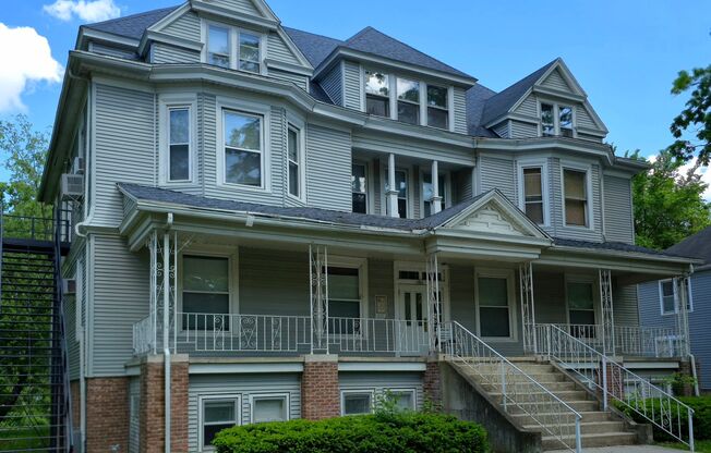 1041 7th Street, Charleston