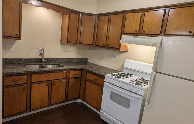 Riverside Terrace Apartments