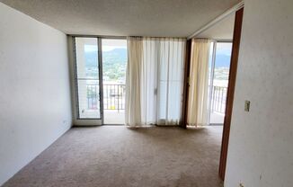 McCully Villa- 2121 Algaroba Street #904