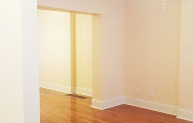 2 beds, 1 bath, $1,700