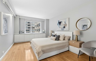 411 E 53 ST