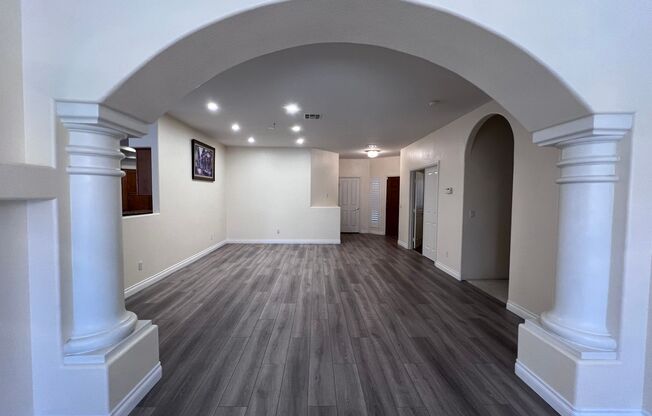 GREEN VALLEY SINGLE STORY HOME IN GATED COMMUNITY
