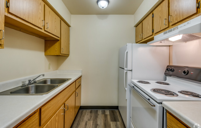 1 bed, 1 bath, 650 sqft, $769.99, Unit 1756-G4