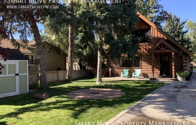 2819 N TAMARACK DR