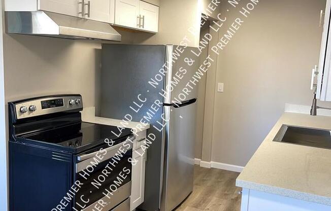 9546 SILVERDALE LOOP RD NW