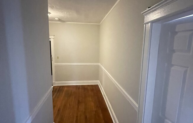 1 bed, 1 bath, $2,900, Unit 15