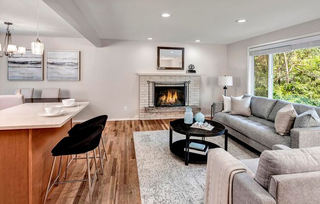 Spacious 4-Bedroom Home in Finn Hill for Rent