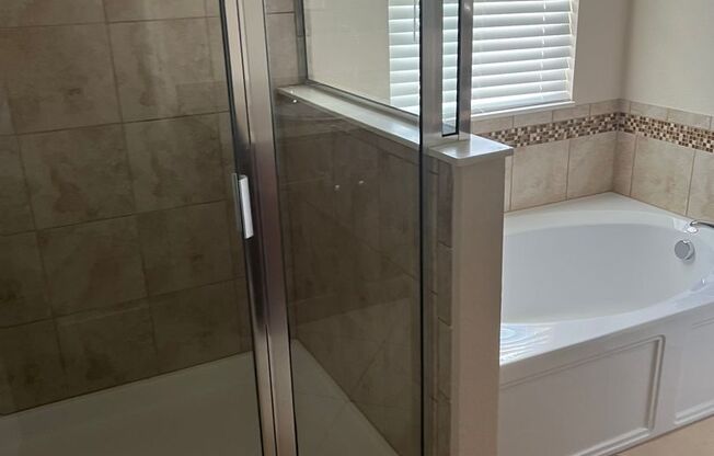 4 beds, 2.5 baths, $2,799