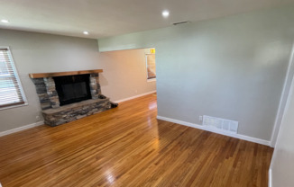 3 beds, 2 baths, $4,195