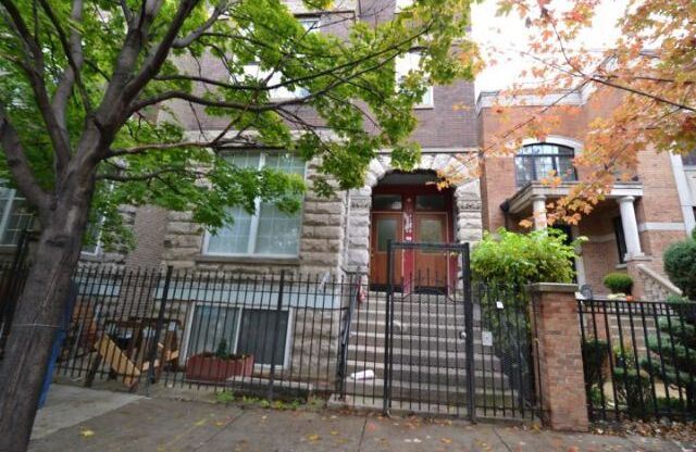 1738 HURON