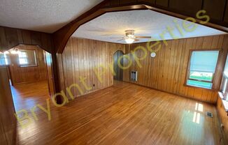 3 beds, 1 bath, $1,500