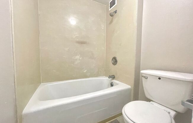 1 bed, 1 bath, 584 sqft, $885, Unit Unit 105