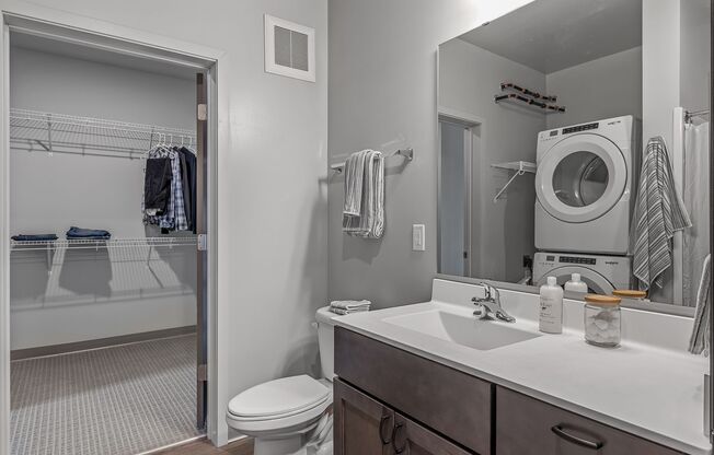 1 bed, 1 bath, 605 sqft, $1,525, Unit 201