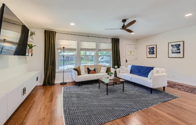 6004 LEISURE RUN RD